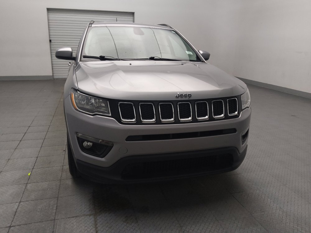 Used 2020 Jeep Compass Latitude FWD image 14