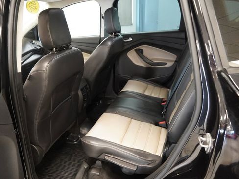 Used 2019 Ford Escape SEL AWD/4WD image 17