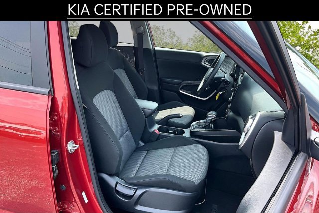 Certified 2024 Kia Soul LX w/ LX Technology Package FWD image 7