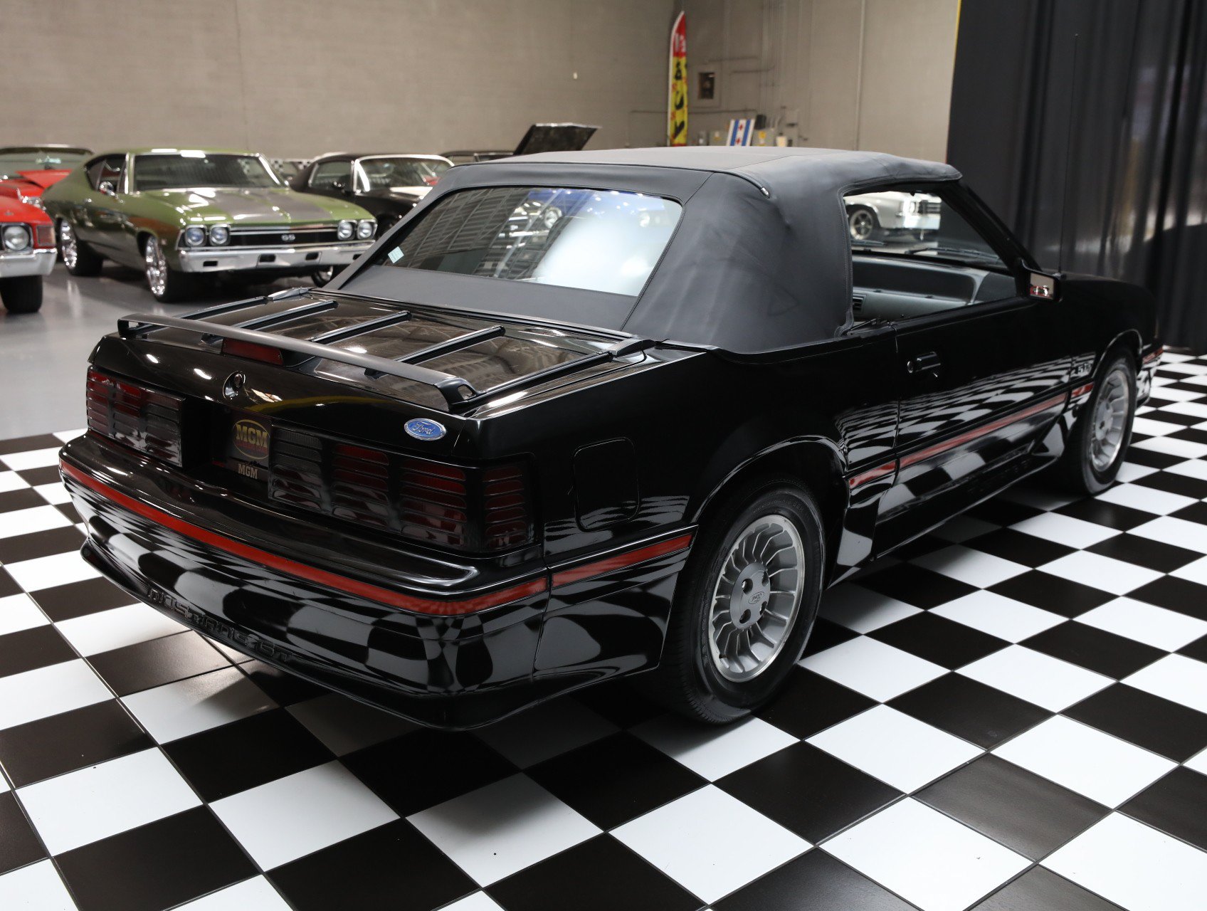 Used 1987 Ford Mustang GT RWD image 10