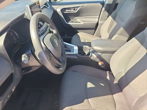 Used 2024 Toyota RAV4 XLE image 23