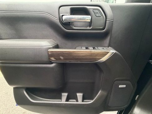 Used 2021 Chevrolet Silverado 1500 LT Trail Boss image 32