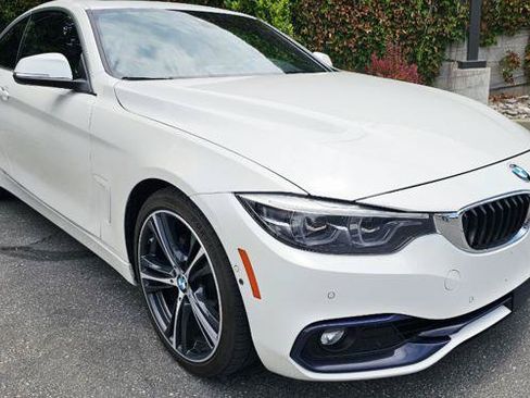 Used 2019 BMW 430i Coupe w/ Executive Package RWD image 3