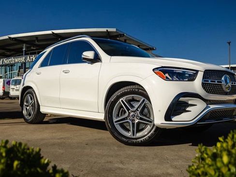 Certified 2024 Mercedes-Benz GLE 350 4MATIC image 2