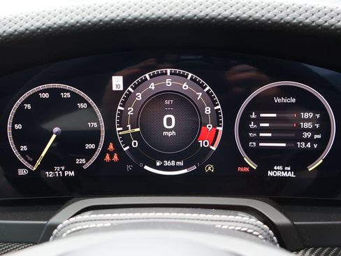 Used 2026 Porsche 911 GT3 RWD image 16