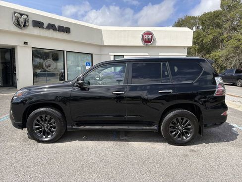 Used 2021 Lexus GX 460 Premium w/ Premium Package image 8