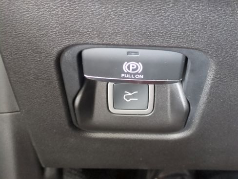 New 2026 Jeep Cherokee Laredo image 25