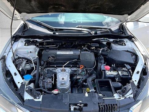 Used 2015 Honda Accord Sport image 11