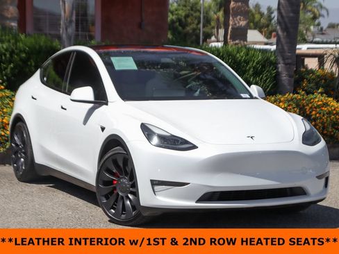 Used 2024 Tesla Model Y Performance AWD/4WD image 2