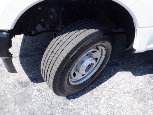 Used 2022 Ford F250 XL w/ Power Equipment Group AWD/4WD image 24