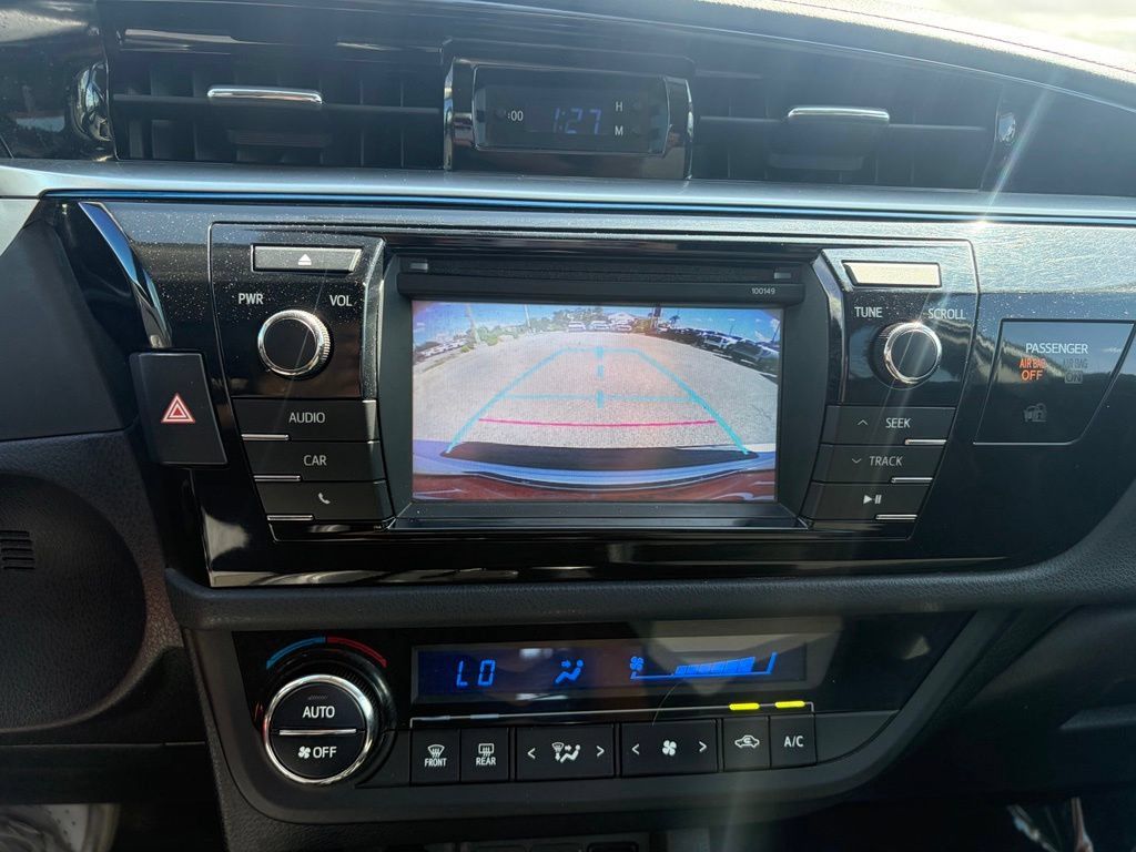 Used 2015 Toyota Corolla S FWD image 18