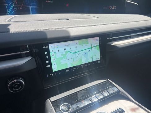 New 2026 Lincoln Navigator L Reserve AWD/4WD image 38