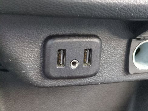 Used 2020 Chevrolet Traverse LS image 20