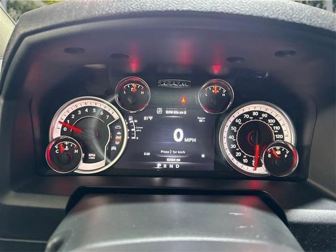 Used 2021 RAM 1500 Classic Warlock w/ Luxury Group AWD/4WD image 17