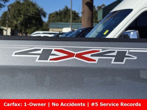 Used 2023 Chevrolet Silverado 1500 Custom image 10