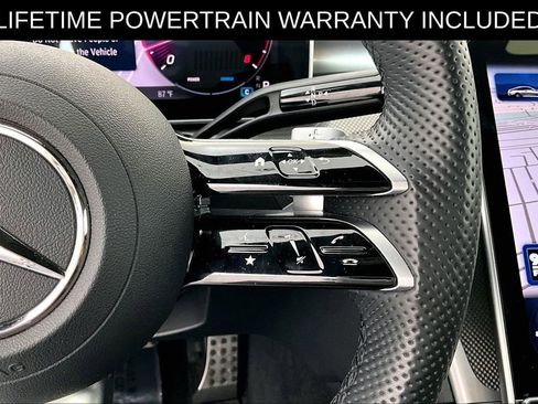 Used 2025 Mercedes-Benz CLE 300 4MATIC Coupe image 28