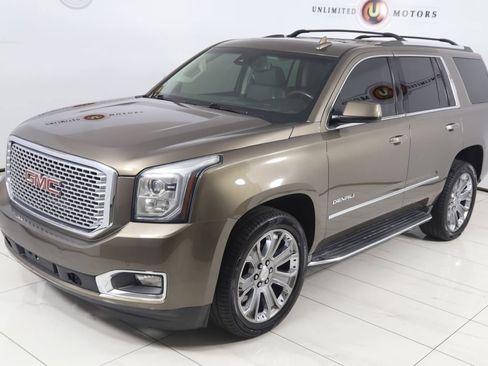 Used 2015 GMC Yukon Denali w/ Open Road Package AWD/4WD image 24