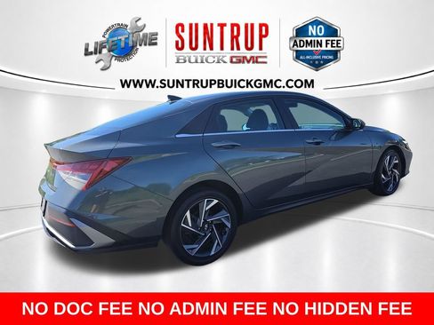 Used 2025 Hyundai Elantra SEL FWD image 7