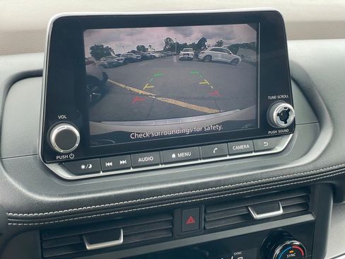 Certified 2023 Nissan Rogue SV AWD/4WD image 16