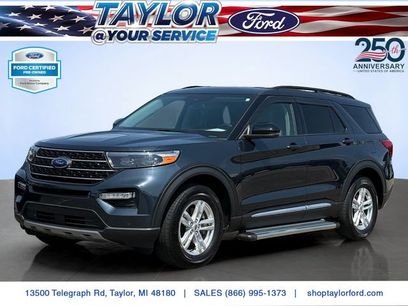 Certified 2023 Ford Explorer XLT w/ Equipment Group 202A