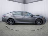 Used 2023 Toyota Camry SE image 2