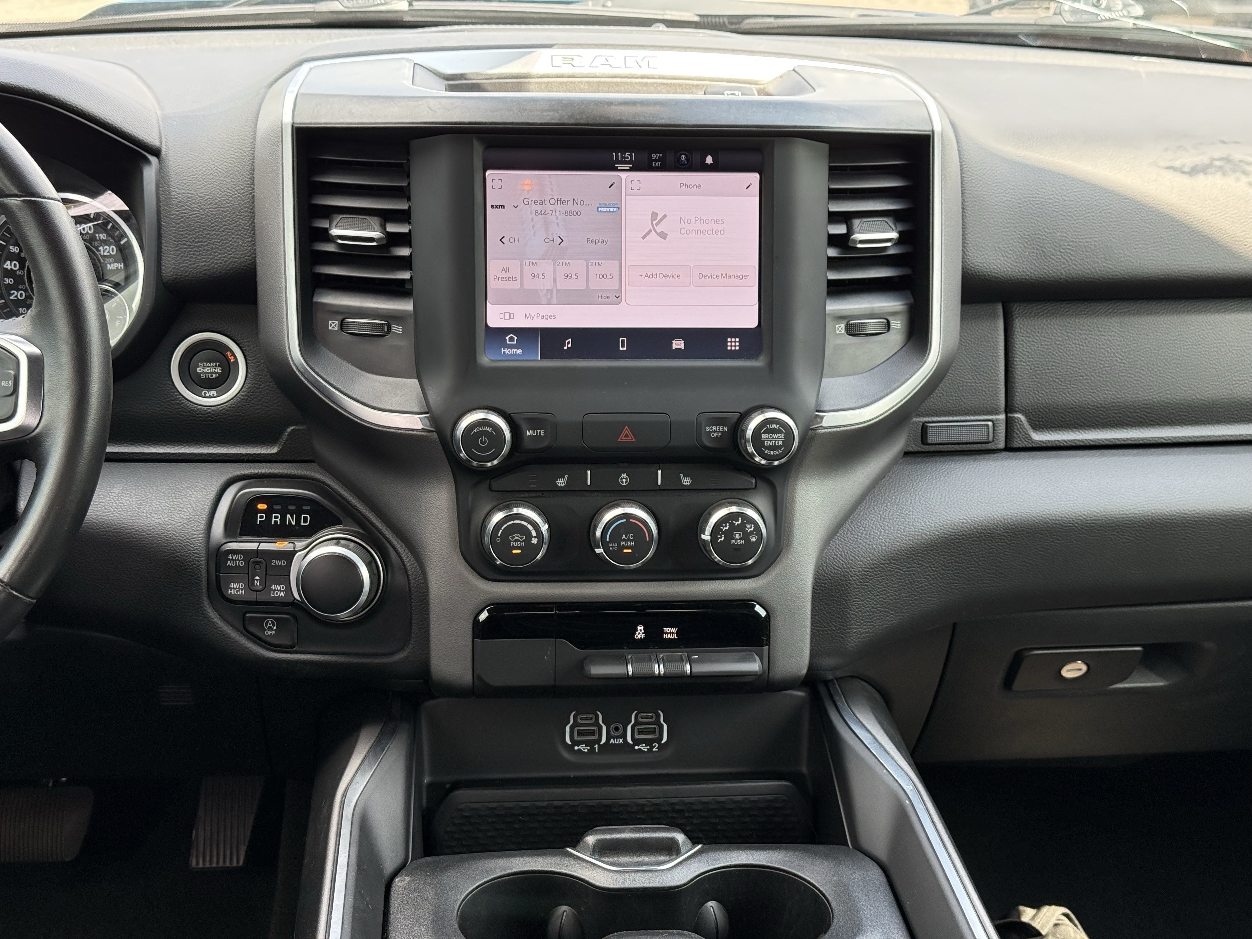 Used 2024 RAM 1500 Big Horn AWD/4WD image 30