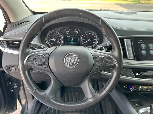 Used 2018 Buick Enclave Premium w/ Experience Buick Package AWD/4WD image 15