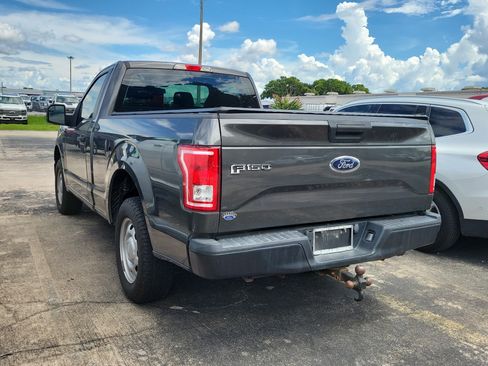 Used 2017 Ford F150 XL w/ Equipment Group 101A Mid RWD image 4