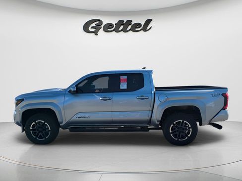 New 2025 Toyota Tacoma TRD Sport RWD image 8