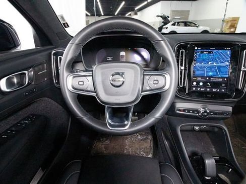 Certified 2023 Volvo C40 P8 Recharge Ultimate AWD/4WD image 7