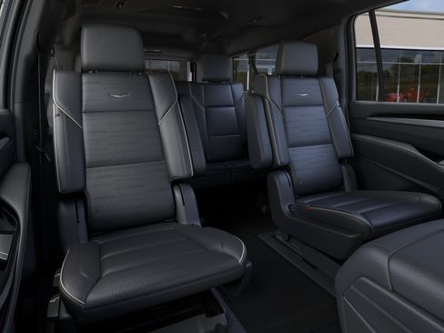 New 2026 Cadillac Escalade ESV Luxury AWD/4WD image 17