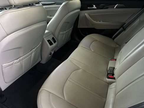 Used 2015 Hyundai Sonata Limited w/ Option Group 05 image 11