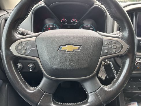 Used 2015 Chevrolet Colorado Z71 AWD/4WD image 20