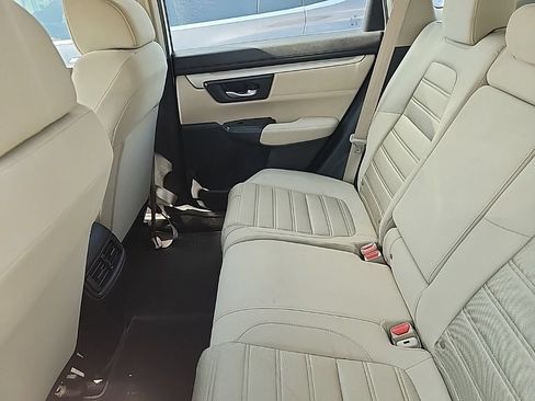 Used 2017 Honda CR-V LX image 10