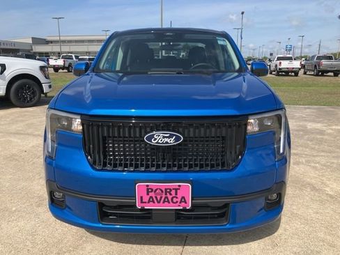 New 2026 Ford Maverick Lobo image 2