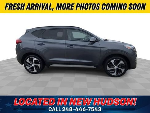 Used 2018 Hyundai Tucson Value image 3