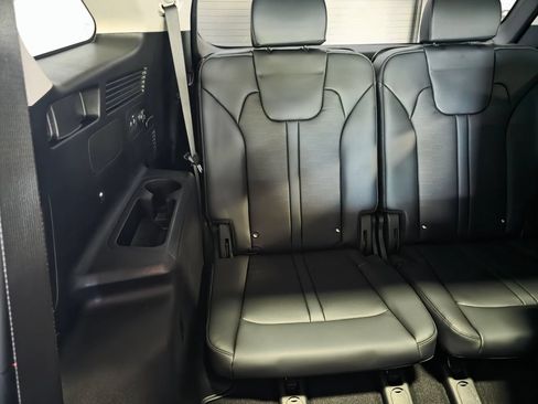 Used 2025 Kia Sorento EX w/ EX Panoramic Sunroof Package AWD/4WD image 26