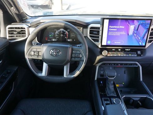 Used 2025 Toyota Tundra Limited image 6