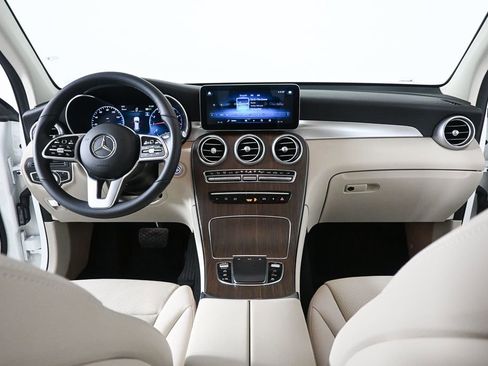 Certified 2022 Mercedes-Benz GLC 300 GLC 300 w/ Premium Package Lite image 17