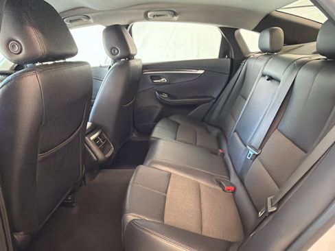 Used 2020 Chevrolet Impala LT FWD image 18