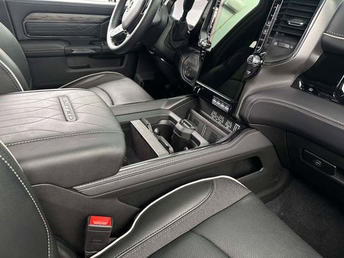 New 2026 RAM 2500 Limited image 22