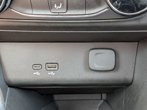 Used 2024 Buick Encore GX Preferred FWD image 22