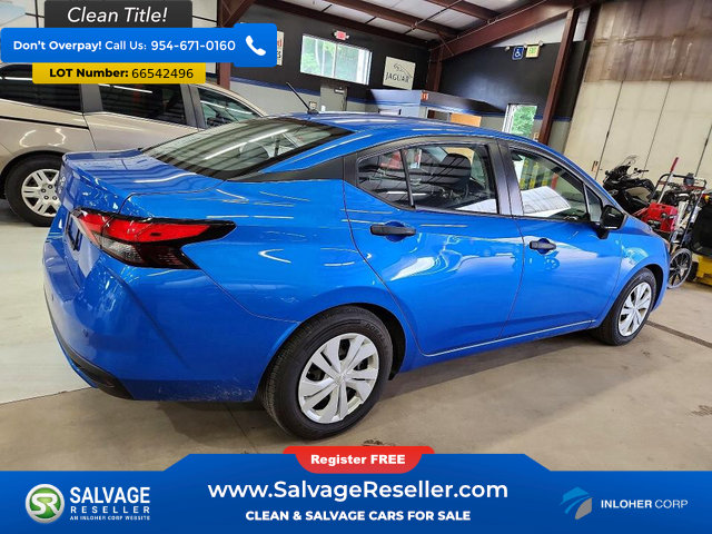 Used 2020 Nissan Versa S FWD image 4