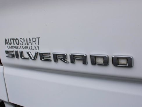 Used 2021 Chevrolet Silverado 1500 LT w/ Safety Package II AWD/4WD image 6