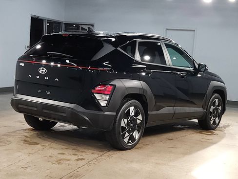 Used 2024 Hyundai Kona SEL FWD image 7