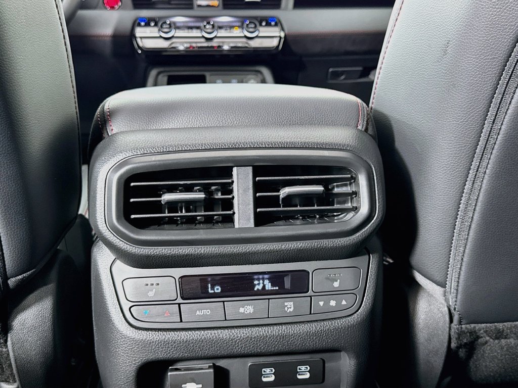 New 2026 Honda Pilot Black Edition image 31