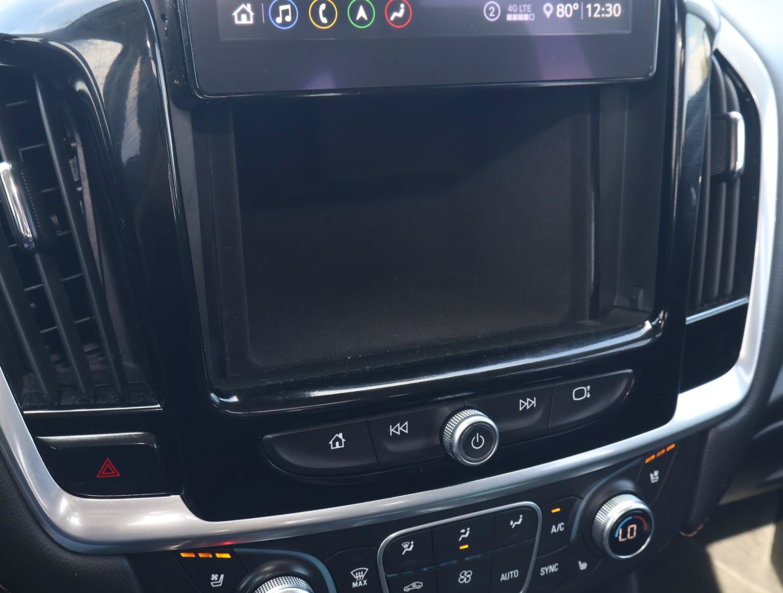 Used 2020 Chevrolet Traverse Premier FWD image 29