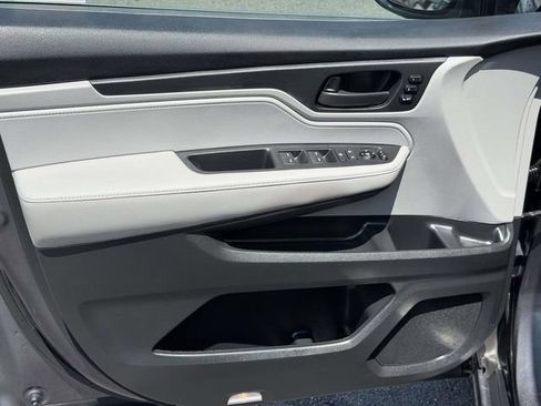 Used 2019 Honda Odyssey EX-L image 6