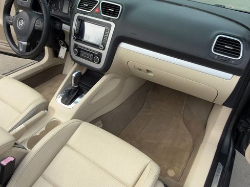 Used 2012 Volkswagen Eos Komfort image 35