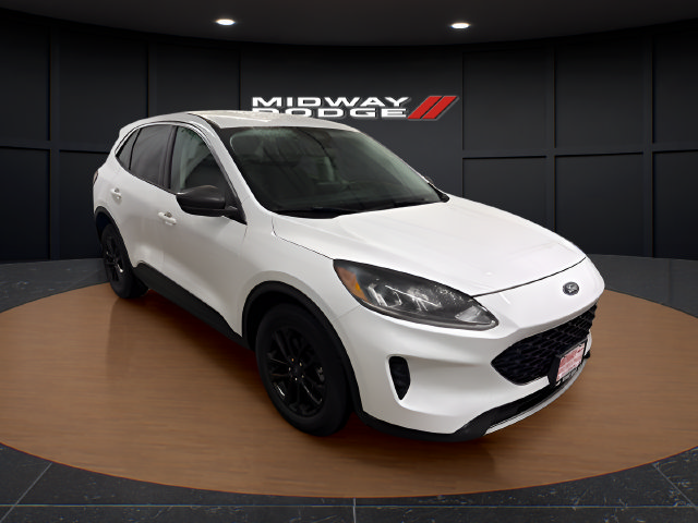 Used 2022 Ford Escape SE FWD image 1